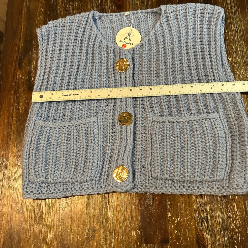 ANRABEES Women's Sleeveless
Chunky Knit Cardigan - Picture 3 of 6